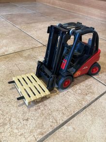 Forklift truck