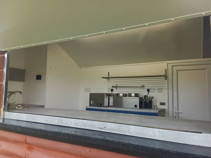 Price Reduced!log Cabin Catering Trailer Equipment