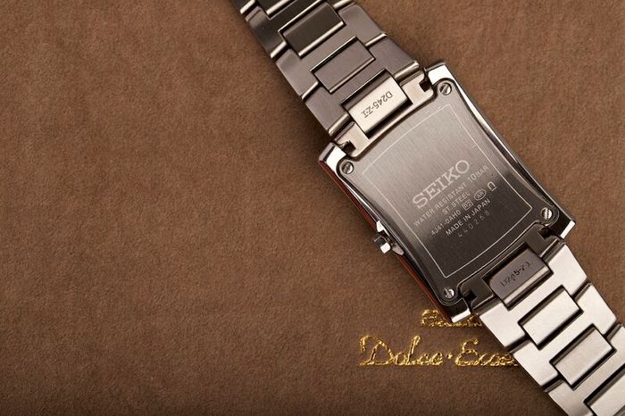 Seiko Dolce Tank