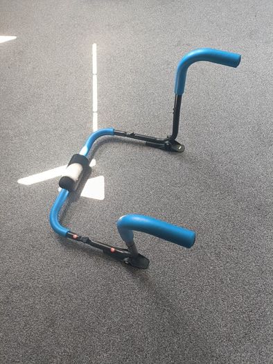 Abdominal cruncher sit up trainer