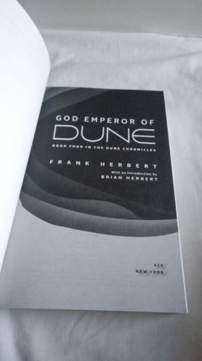 Dune Series Boxset by FRANK HERBERT Books 1-6 (Paperback) (Collection Only)