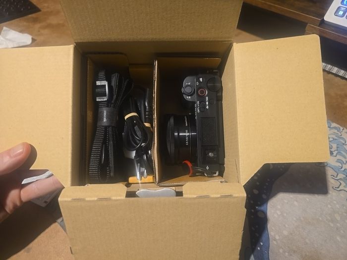 Sony Zve10 Vlogging Camera Like New Perfect Camera  With Kit Lens