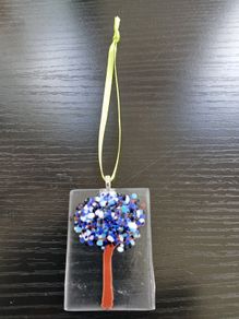 Small glass tree decorative hanging