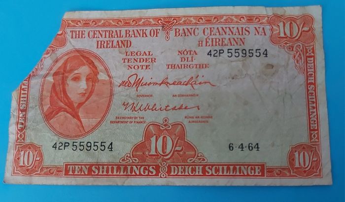 Irish 1964 Lavery ten shilling banknote in Fine  condition