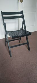foldable chairs x 2