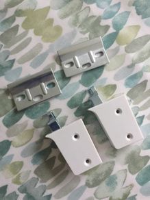 Hanging brackets & Plate for kitchen cupboards etc