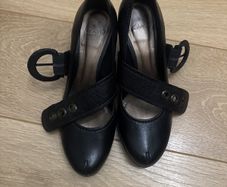 Clarks Black Leather Mary Jane Shoes 4