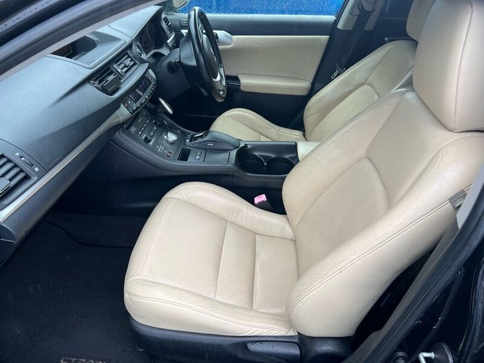 Lexus CT200