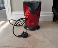 American popcorn maker