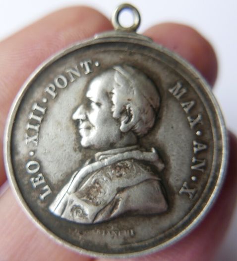 Antique 1888 Papal States Sterling Silver Medal. Pope Leo XIII. 50th Episcopal Preisthood. 11,1g