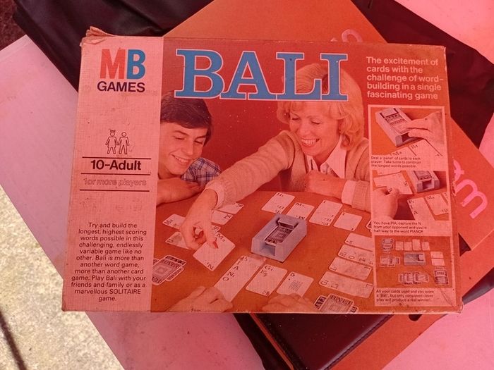 Vintage Bali Game