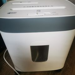 Shredder Phillips UK plug
