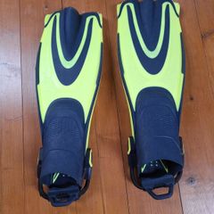 Subea diving fins UK 3-5.5