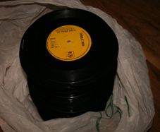 Single Vinyl's  85 pieces