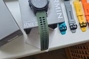 Garmin Fenix 7s with AMOLED Touchscreen and Warranty