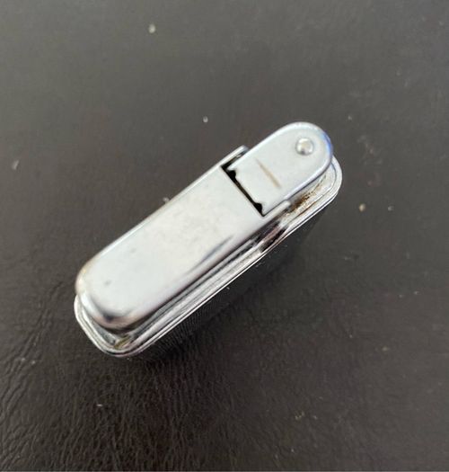 Vintage Colibri MonoGAS '20' Cigarette Lighter