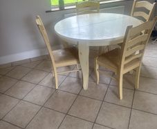 Dining table and chaire