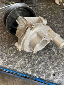 Transit mk7 2.4 water pump new