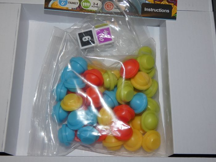 Space Checkers Board Game Wiggles 2012 Unused Boxed