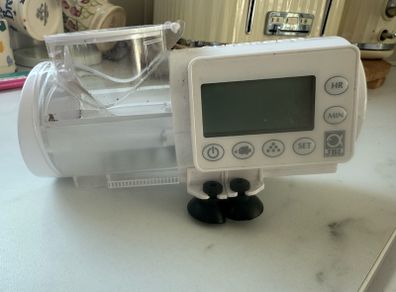 JBL dry food auto feeder