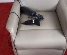 Electric reclining chair