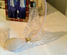 Vintage Etched Glass Atomiser
