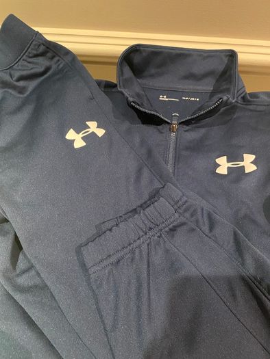 Underamour tracksuit