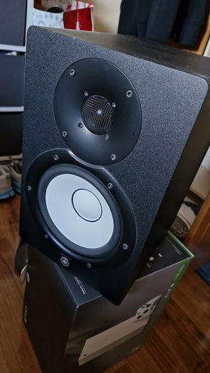 Yamaha HS7 Active Studio Monitor (Pair)