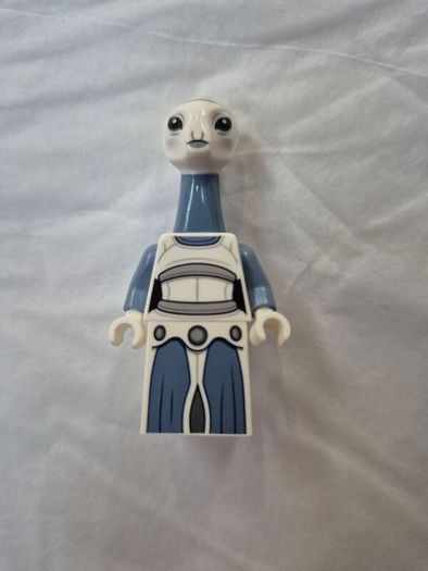 LEGO Star Wars Taun We Minifigure
