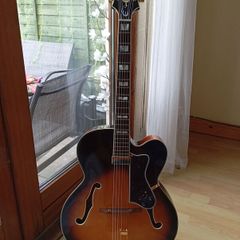 Epiphone Emperor 1997 Jazz Guitar - Mint condition