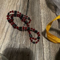 magnetic bracelet/necklace or whatever