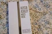 alyssa ashley white musk perfume
