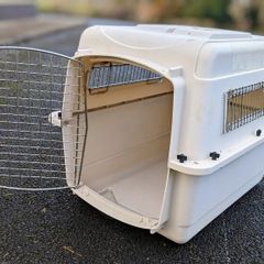 Petmate Sky Kennel - for cat or dog