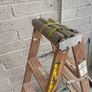 4.5ft wooden ladder Image 2