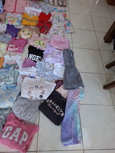 girls clothes bundle age 7-8