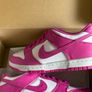 Nike fuschia Image 2