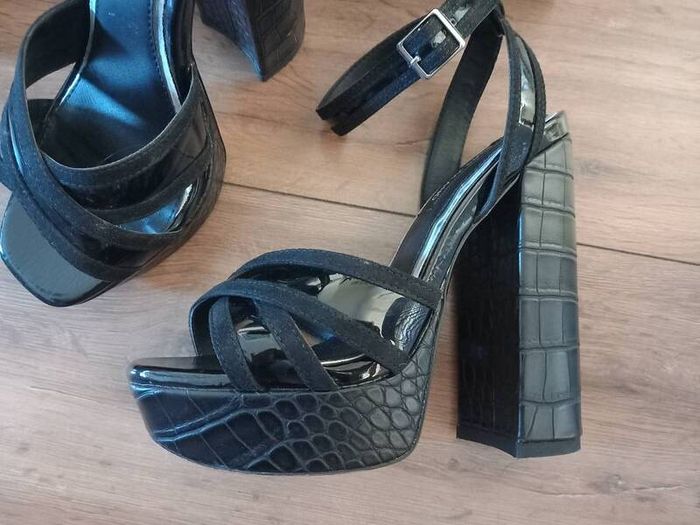 Brand New River Island Black Platform Sandals Size UK 36