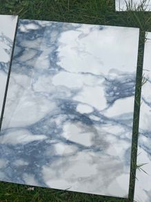 Porcelain tiles