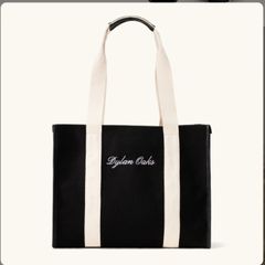 Dylan Oaks tote bag