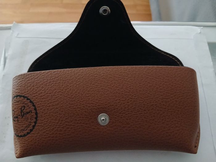 Ray Ban sun glasses