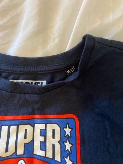2 marvel t-shirts