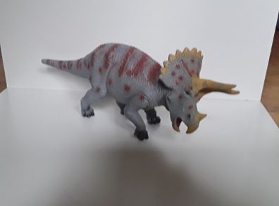 Dinosaur/Triceratops