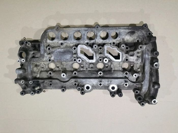 Rocker Cover / Cam Cover / vale cover Traffic, Vivaro, Primastar 2.0 Dci