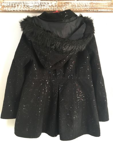 Dunnes Girls coat , 5-6 y