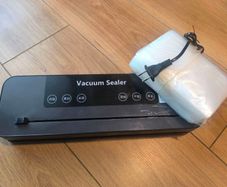Vacuum sealer used once no box