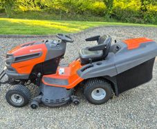 Ride on Lawnmower