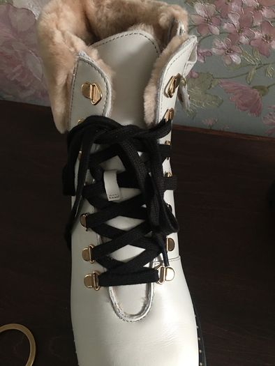 Twinset 100% shearling leather boots, uk7
