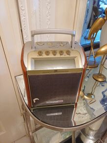 Old Roberts Radio