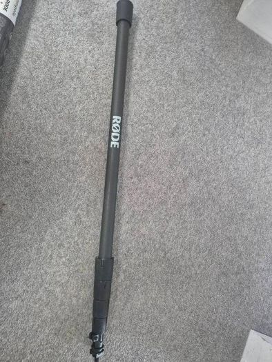 shotgun mic + boom pole + blimp + dead cat all mint condition