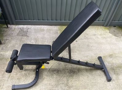 Adjustable Weights Bench